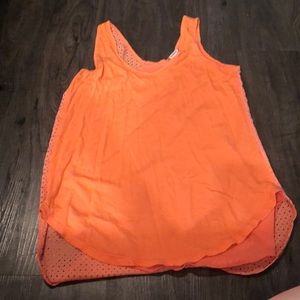 Orange tank top, detail back